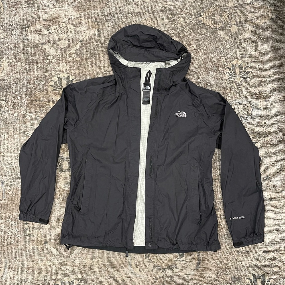 COPY - North face windbreaker shell Women’s Large